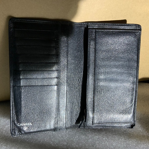 CHANEL JACKET MOTIF CC LOGO LEATHER LONG BIFOLD WALLET BLACK - Picture 4 of 15